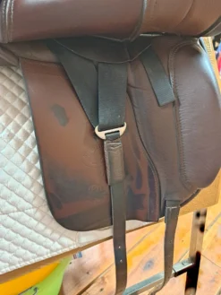 Ryder Profile Dressage Saddle 17" Brown -Equestrian Supplies Store ATT00001 18