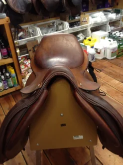 Stackhouse Close Contact Jump Saddle - 17" 10 Stackhouse Close Contact Jump Saddle - 17" -Equestrian Supplies Store IMG 3789 scaled