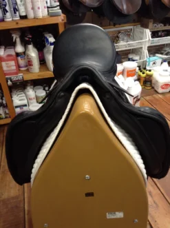 Prestige Dressage Saddle - 17" -Equestrian Supplies Store IMG 3968 scaled