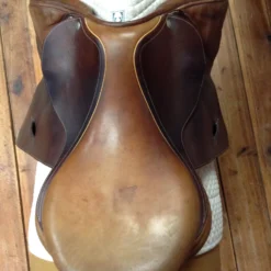 Luc Childeric Jump Saddle 17" -Equestrian Supplies Store IMG 4067