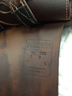 Antares Evolution Wide Tree Jump Saddle - 17" -Equestrian Supplies Store IMG 4140 scaled