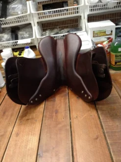 Antares Evolution Wide Tree Jump Saddle - 17" -Equestrian Supplies Store IMG 4143 scaled