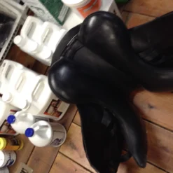 Tota Freedom Pro Dressage Saddle -18" -Equestrian Supplies Store IMG 4244