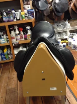 PDS Carl Hester Collection Monoflap Dressage Saddle -Equestrian Supplies Store IMG 4306 scaled