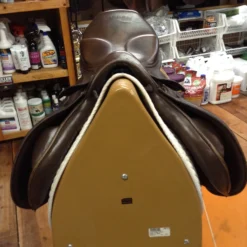 Stubben Roxane Jump Saddle - 17.5" -Equestrian Supplies Store IMG 4326