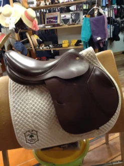 Prestige Archimede 2 Jump Saddle - 16" -Equestrian Supplies Store IMG 4495 scaled