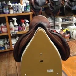 Devoucoux Barritz O Jump Saddle - 16.5" -Equestrian Supplies Store IMG 4596