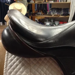 SOLD - Schleese Eventer II Monoflap - 17.5" -Equestrian Supplies Store IMG 4719