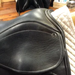 SOLD County Perfection Dressage Saddle - 17.5" SOLD -Equestrian Supplies Store IMG 4825