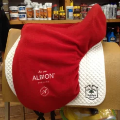 Albion SLK Dressage Saddle - 17.5" -Equestrian Supplies Store IMG 4902