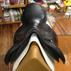 County Solution Jump Saddle - 17.5" -Equestrian Supplies Store IMG 4943