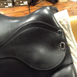 2020 Stubben 1894 Dressage Saddle - 17.5" -Equestrian Supplies Store IMG 4978