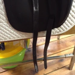 George Gullikson Dressage Saddle - 17.5" -Equestrian Supplies Store IMG 5001