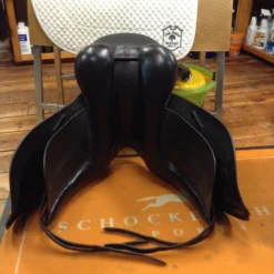 Cardanel Dressage Saddle - 17.5" -Equestrian Supplies Store IMG 5052