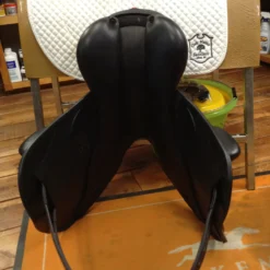 Equipe EK-GO Jump Saddle - 17.5" -Equestrian Supplies Store IMG 5068