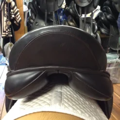 Black Country Eloquence Dressage Saddle - 17.5" -Equestrian Supplies Store IMG 5116
