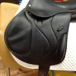 2012 Devoucoux Chiberta Monoflap - 18" -Equestrian Supplies Store IMG 5123