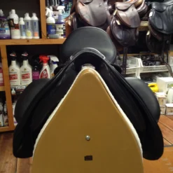 SOLD - Custom Saddlery Wolfgang Solo Dressage Saddle - 18" -Equestrian Supplies Store IMG 5142