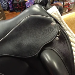 SOLD - Custom Saddlery Wolfgang Solo Dressage Saddle - 18" -Equestrian Supplies Store IMG 5144