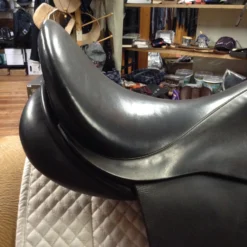 Cliff Barnsby Dressage Saddle Anky Bonfire - 17.5" -Equestrian Supplies Store IMG 5179