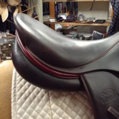 2013 Devoucoux Chiberta Monoflap Jump Saddle- 17.5" -Equestrian Supplies Store IMG 5194